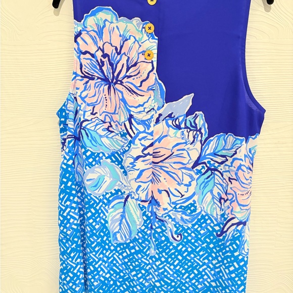 Lilly Pulitzer Blue Floral Sleeveless Blouse - Picture 2 of 4